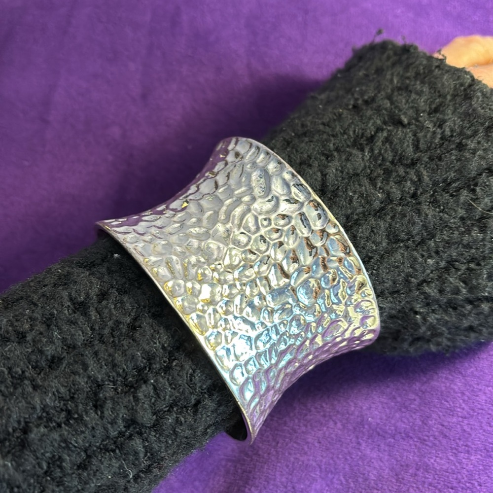 Textured Silver Bangle - Picture 5 of 5